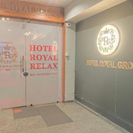 Hotel Royal Relax กันตินาการ์ ภายนอก รูปภาพ