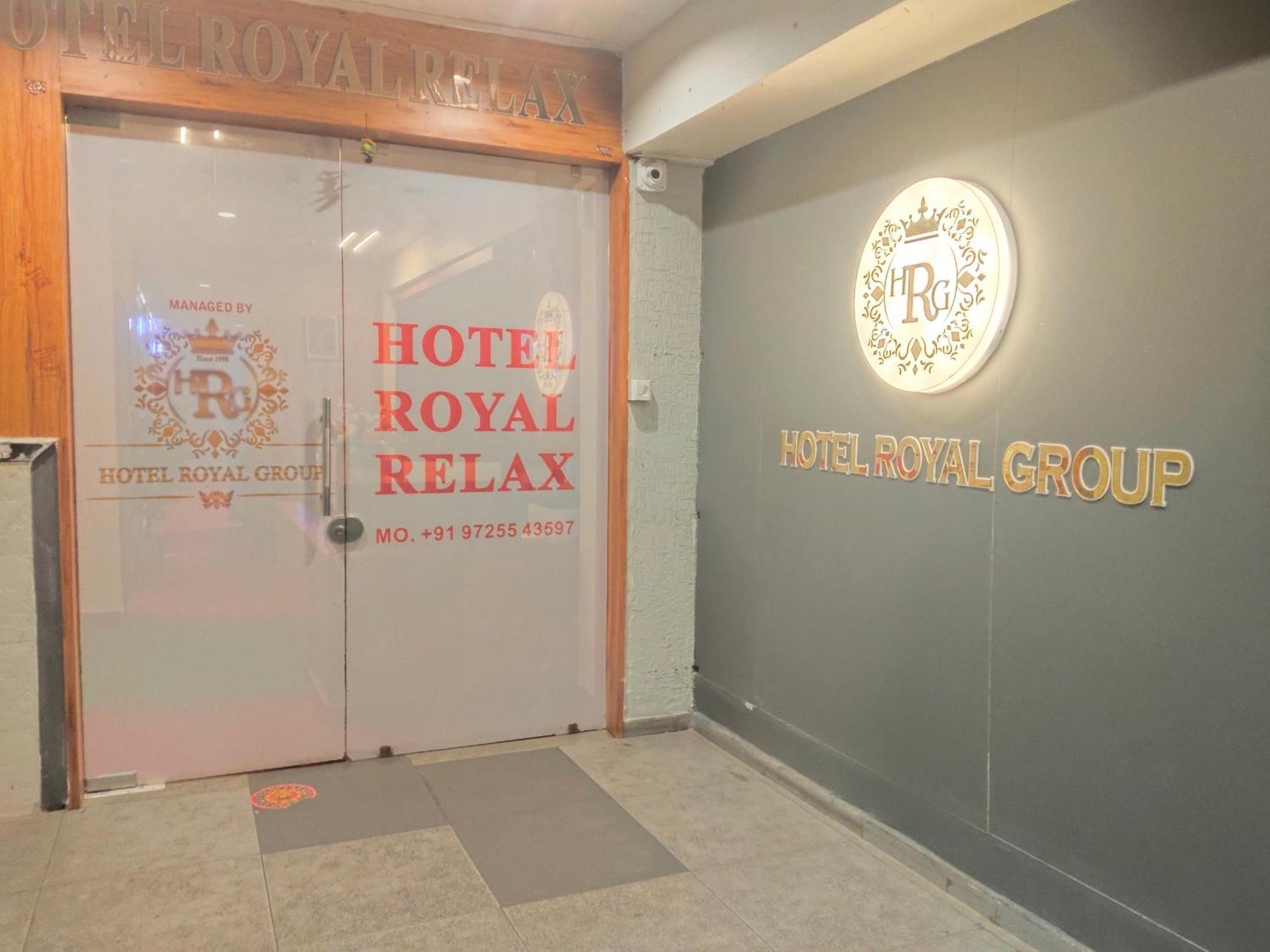 Hotel Royal Relax กันตินาการ์ ภายนอก รูปภาพ